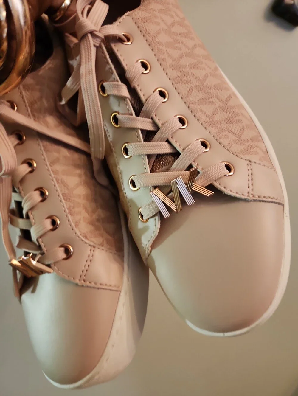 Michael Kors Poppy Monogramed Women's Light Pink Lace-Up Sneakers